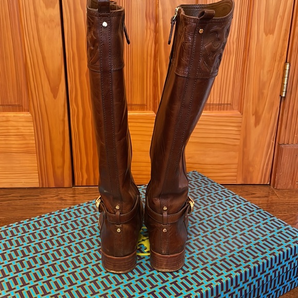 Tory Burch Riding boots - Picture 4 of 11